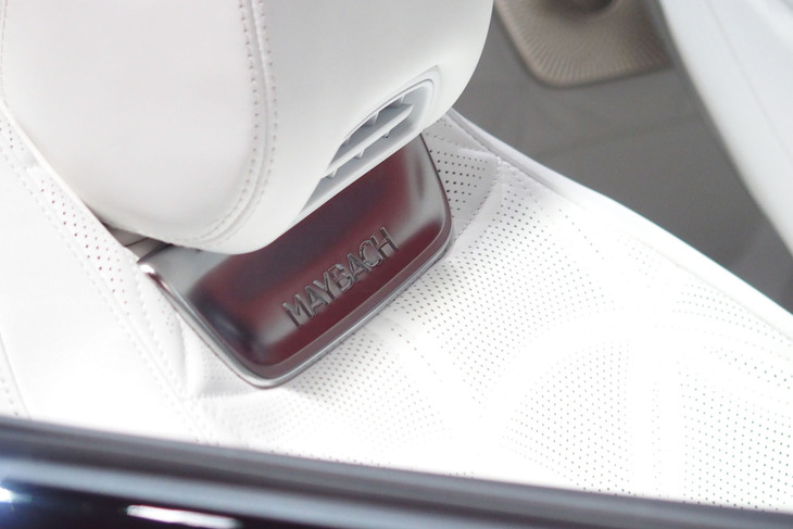 マイバッハSL680モノグラムシリーズ（シート）