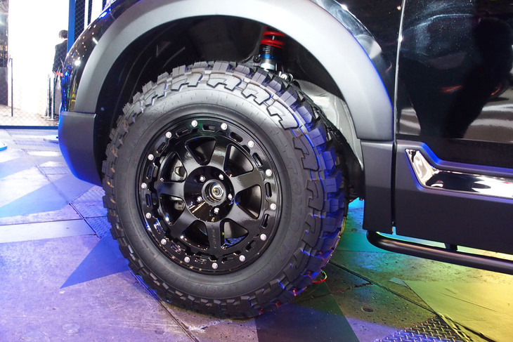 ホンダCR-Vブラックエディションカスタムコンセプトwith THE CHECK SHOP