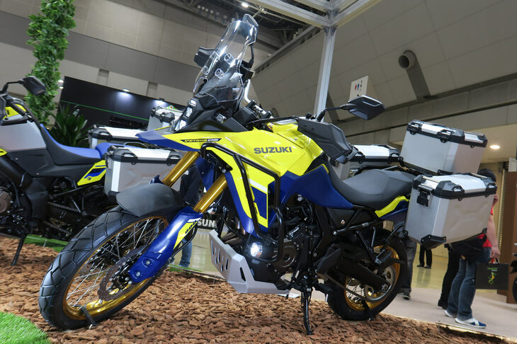 スズキVストローム800DE