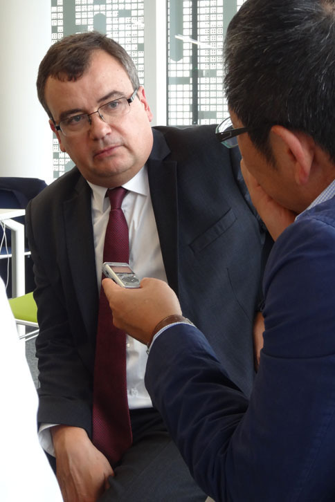 「ミシュランにとって最も重要なのは、持続可能なモビリティーを実現することにあります」とロベール氏。（写真＝大谷達也）