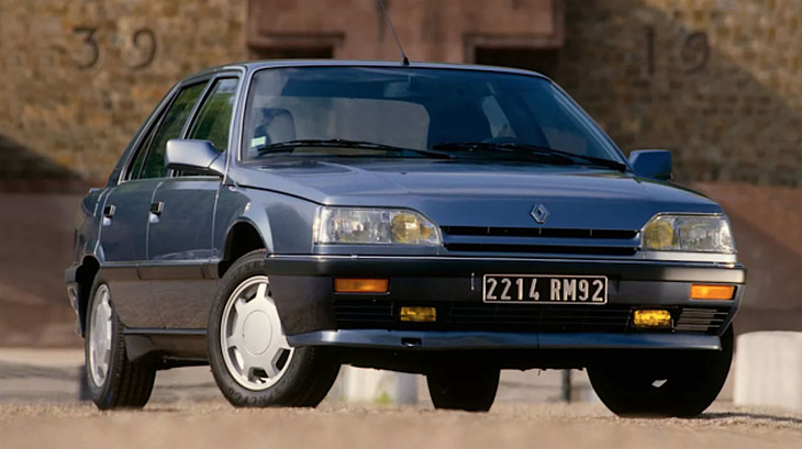 「ルノー25」の後期型。