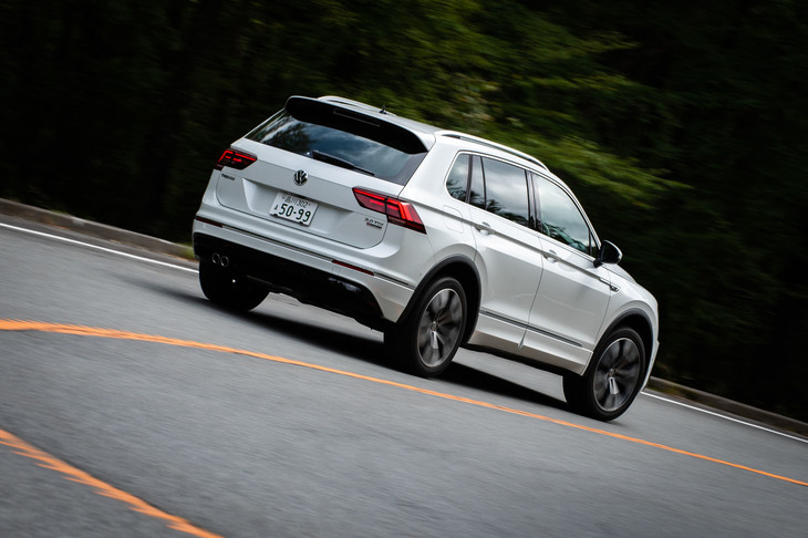 ガソリンモデルが全車FFであるのに対し、ディーゼルの「ティグアン」は全車が「4MOTION」＝4WDとなる。