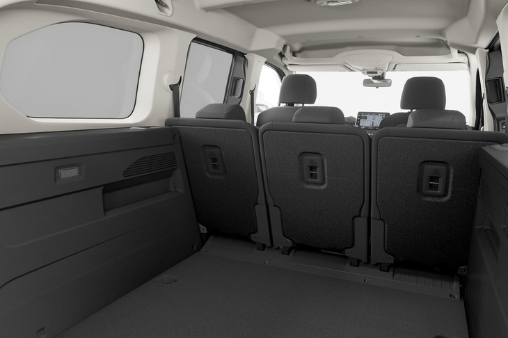 「ドブロ マキシ5」のラゲッジスペース。