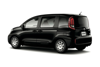 エントリーグレードの「X」。もっとも装備が簡素なモデルだが、それでも助手席側パワースライドドアや2個のUSB Type-Cソケット（前席用）、LED式のヘッドランプ／テールランプなどが標準装備される。