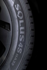 手放せない安心感　「KUMHO SOLUS 4S HA32」を味わうの画像