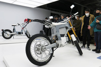 ゴールドウインがCAKEのプレミアム電動バイクを日本で発売の画像