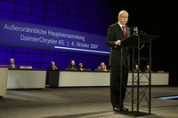 “ベンツ”復活せず、新社名は「ダイムラー」への画像