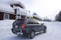 ボルボXC90 V8 TE（4WD/6AT）【試乗記】の画像