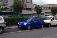 シエナにて。6代目「ダイハツ・ミラ」の欧州版「クオーレ」。