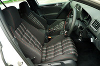 第398回：久々、「ゴルフ」＆「ゴルフGTI」に乗って一句……『ワーゲン味とは、肉の味と言うべきかな』の画像