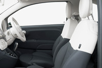 「フィアット500」の限定車「クラシカ」発売の画像