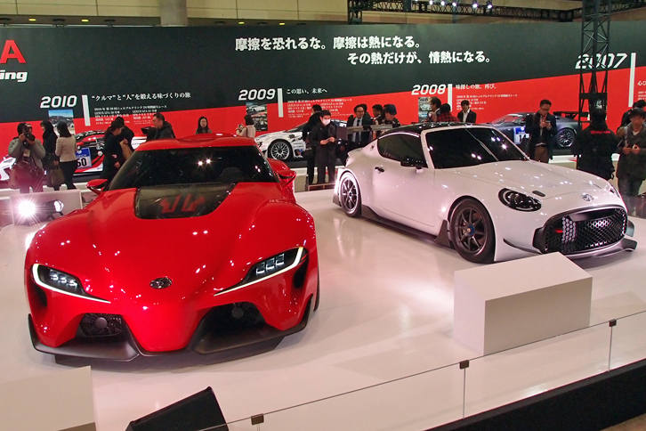トヨタのコンセプトモデル「FT-1」（写真左）と「S-FRレーシング コンセプト」（同右）。