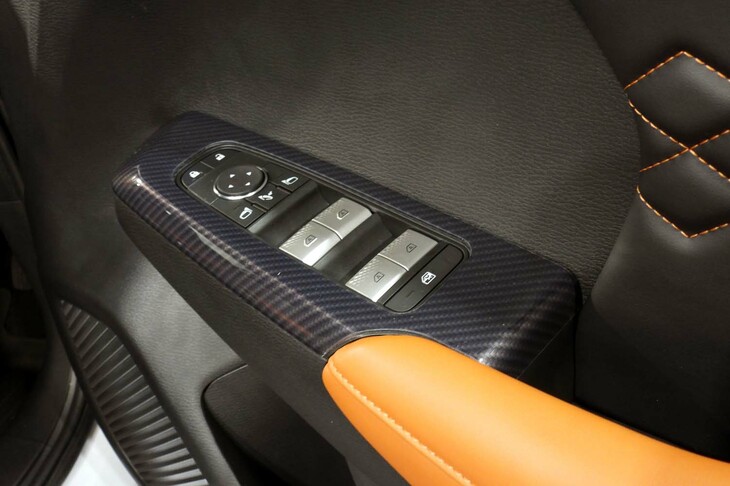 三菱アウトランダーPHEV ACTIVE FIELD（ドアスイッチパネル＜フロント＞）