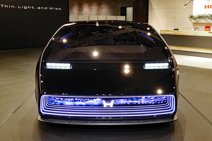 Honda 0 SALOON（サルーン）