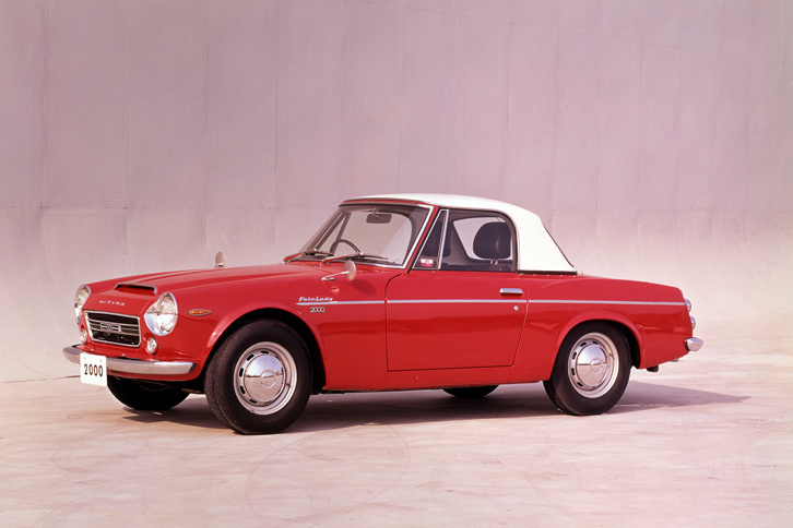 1961年10月にデビューした、SP310系こと2代目「ダットサン・フェアレディ」。1963年9月より、日産車体が製造を担うこととなった。