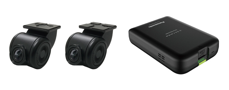 本体と前後2カメラが基本構成となるCADR03HTD。ストラーダF1X PREMIUM 10カーナビゲーションに対応する。