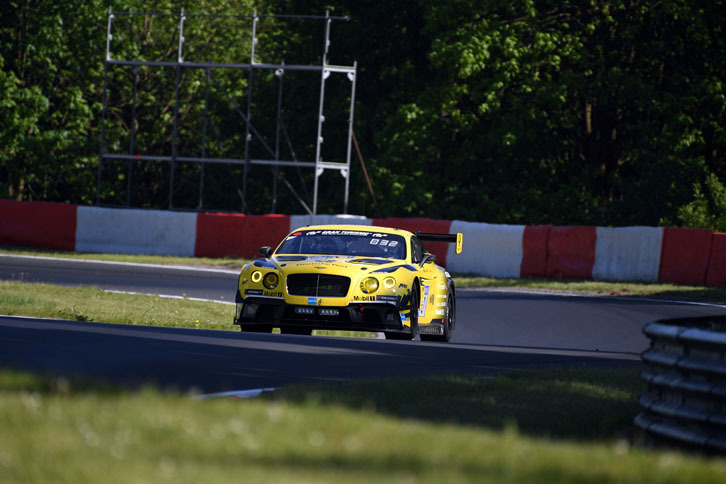 ベントレーのワークスチームであるチームアブトは、2台の「コンチネンタルGT3」で参戦。しかし、目立ったアップデートがないためにスピード不足は否めず、予選では38号車が13位に低迷。決勝も15位完走で2017年の大会を終えることとなった。