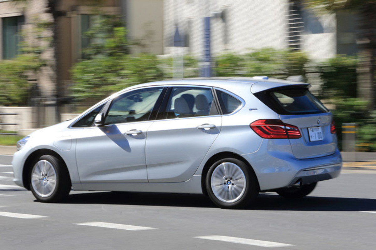 BMW 225xeアクティブツアラー ラグジュアリー（4WD/6AT）【試乗記