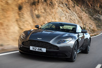 英アストン、V12ターボ搭載のDB11を発表【ジュネーブショー2016】