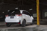 ホンダ・フィットe：HEVモデューロX