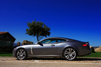 ジャガーXKRクーペ（FR/6AT）／XKRコンバーチブル（FR/6AT）【海外試乗記】の画像