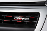 特別なボディーカラーをまとう「プジョー208」限定発売の画像