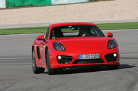 サーキット試乗の舞台は、ポルトガル南部にあるアルガルヴェ・サーキット。F1のテストも行われたことがある、全長約4.7kmの本格的なコース。