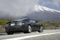 【テスト車のオプション装備】
2＋2シートアレンジメント＝42万3150円／自動防眩ルームミラー＝1万7850円／ハイスペックセキュリティアラーム＝3万3600円／20インチ10スポークグラファイトダイヤモンドターンド鍛造アロイホイール＝42万3150円／マグナムシルバーメッシュパック＝5万400円／ポリッシュドアロイトレッドプレート＝5万400円
