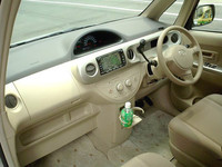 第154回：“ホテルのドアマン的快楽”アリ!?ポルテに乗って結構感激したおハナシの画像