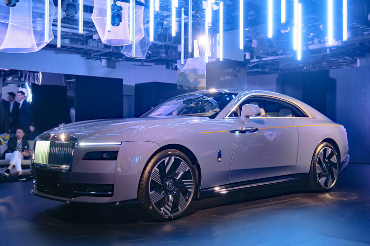 ロールス・ロイス・スペクター プロフェシー（エクステリア）