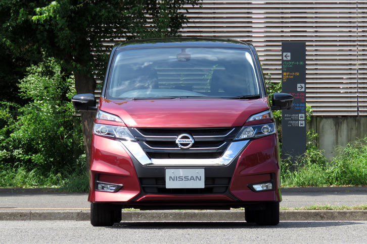 日産セレナ ハイウェイスターG（エクステリア）