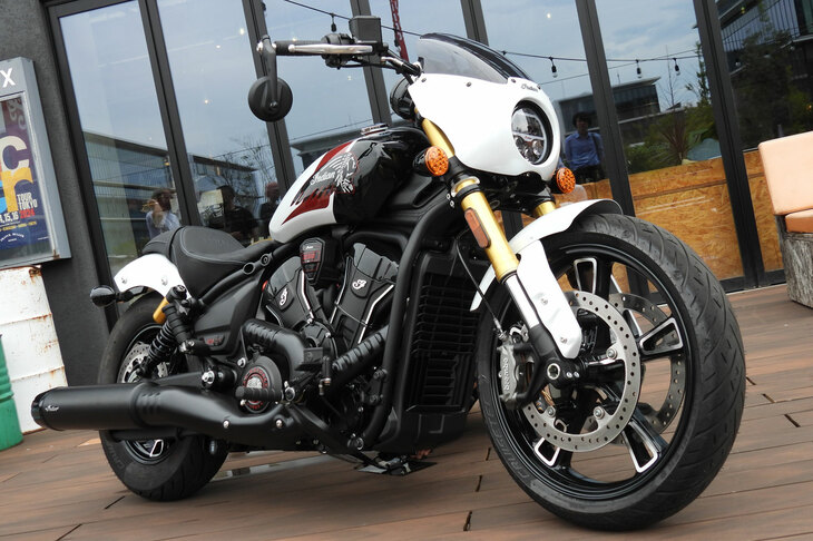 最上級モデルの「101スカウト」。