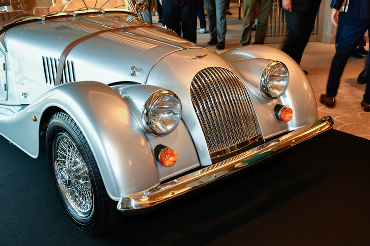 モーガン4/4（フロントマスク）