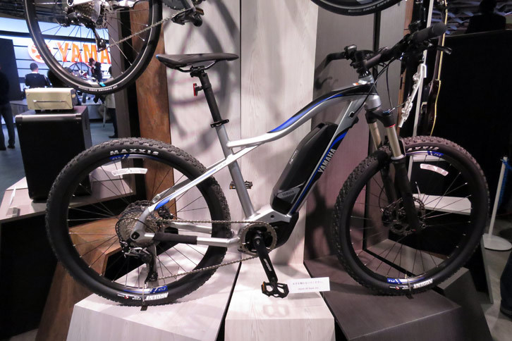 第45回東京モーターショーのヤマハブースの様子。