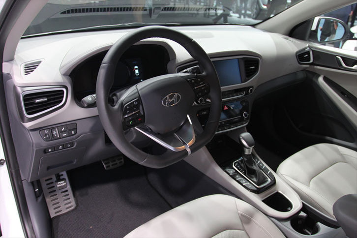 ヒュンダイ・アイオニック