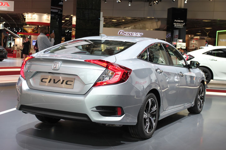 ホンダ・シビック セダン（エクステリア）