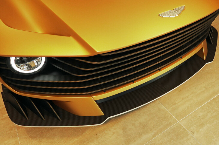 アストンマーティン・ヴァリアント（フロントスポイラー）