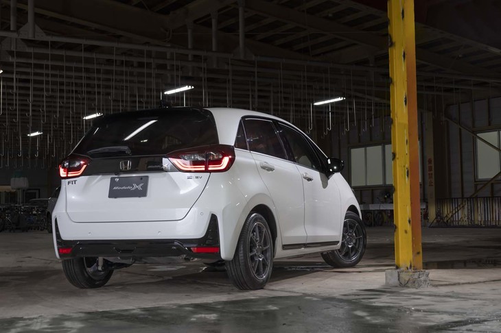 ホンダ・フィットe：HEVモデューロX