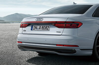 アウディの最上級セダン「A8」に限定モデル「グランドツーリングリミテッド」登場の画像