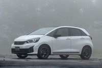 2021年6月4日に「フィット」の一部改良モデルとともに発売された「フィット モデューロX」。2013年の「N BOX」からスタートしたシリーズの第7弾モデルとなる。