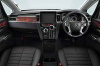 「三菱デリカD：5」にアウトドアレジャーに好適な特別仕様車「ジャスパー」登場　の画像