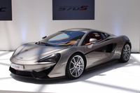 マクラーレンが570Sと540Cを本邦初公開