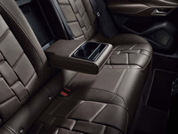 「DS 4」に上質なインテリアが自慢の特別仕様車「オペラBlueHDi」が登場の画像