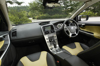 ボルボXC60 T6 SE AWD（4WD/6AT）【ブリーフテスト】の画像