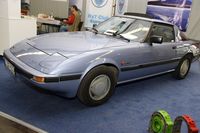 日本車のなかでボクが今も秀逸だったと信じているホイールは、初代「マツダ・サバンナ」。「RX-7」後期型の、ずばりローター状デザインである。