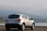 日産デュアリス20G（FF/CVT）／20G FOUR（4WD/CVT）【試乗記】の画像