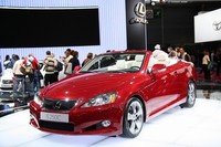 「レクサスIS250C」