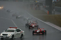 【FN 2006】開幕戦富士、雨で中断、僅か2周でレース成立の画像