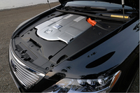 レクサスLS600hL“後席セパレートシートpackage”（4WD/CVT）【ブリーフテスト】の画像