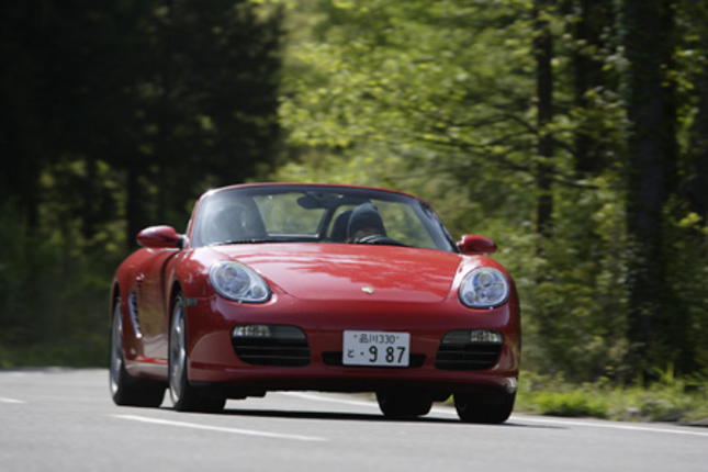 【スペック】全長×全幅×全高＝4330×1800×1295mm／ホイールベース＝2415mm／車重＝1380kg／駆動方式＝MR／3.2リッター水平対向6DOHC24バルブ（280ps/6200rpm、32.6kgm/4700〜6000rpm）／価格＝686万円（テスト車＝892万3250円）